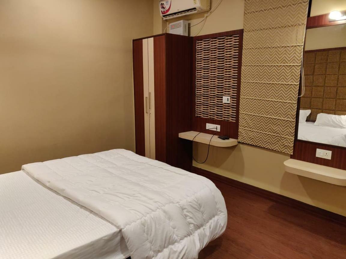 Backpackers Park Varanasi Esterno foto